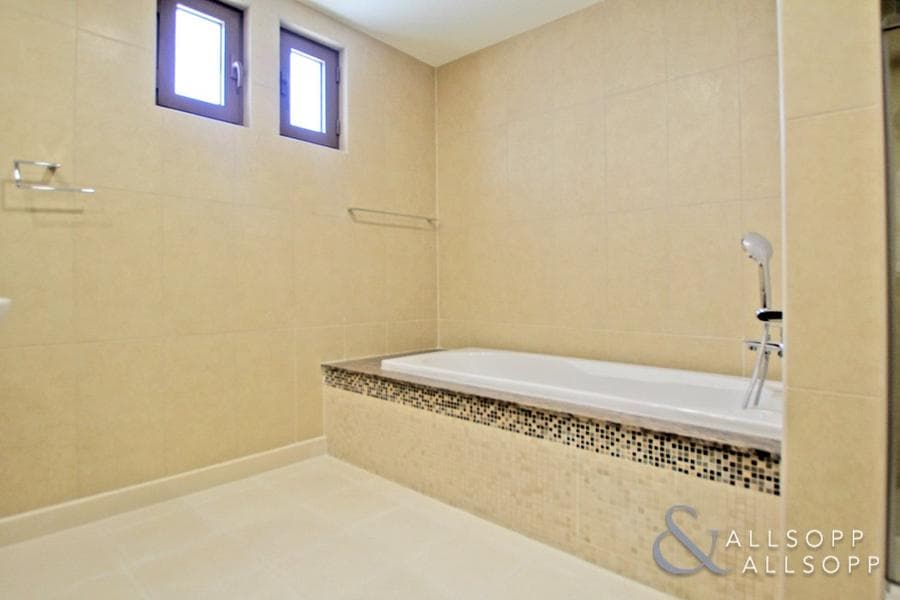 Balqis Residence Gallery