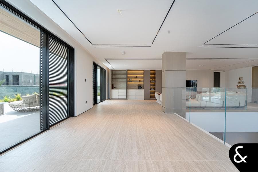 Emirates Hills Gallery
