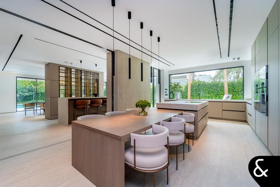 Emirates Hills Gallery