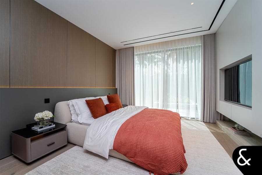 Emirates Hills Gallery