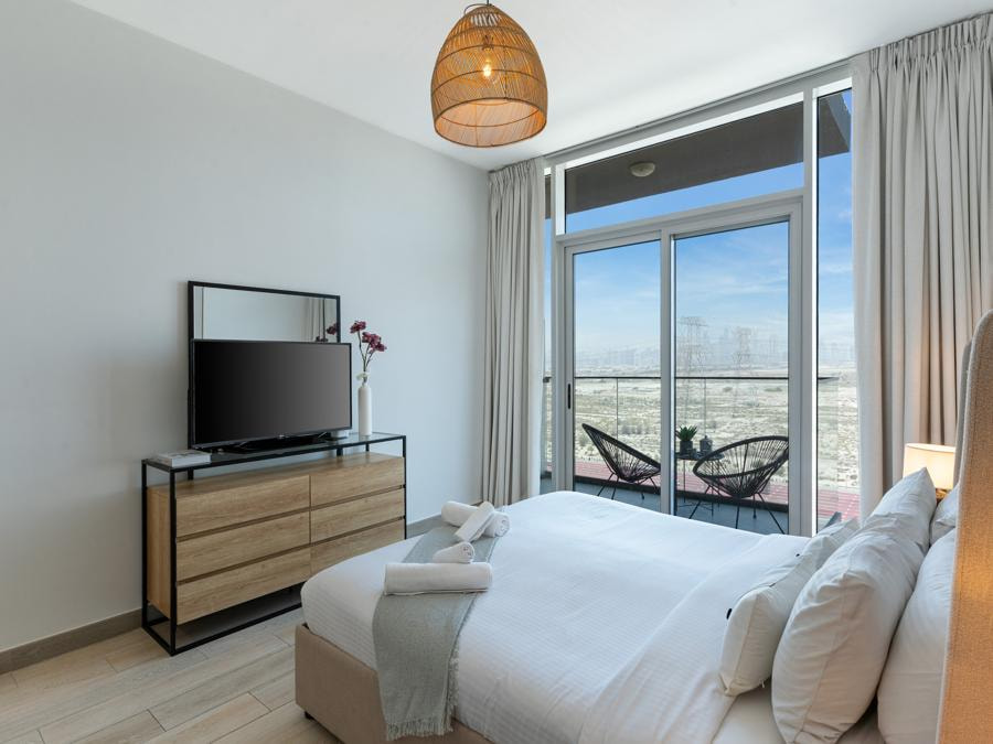 Elegant Studio Apartment in Bloom Tower JVC - Image
