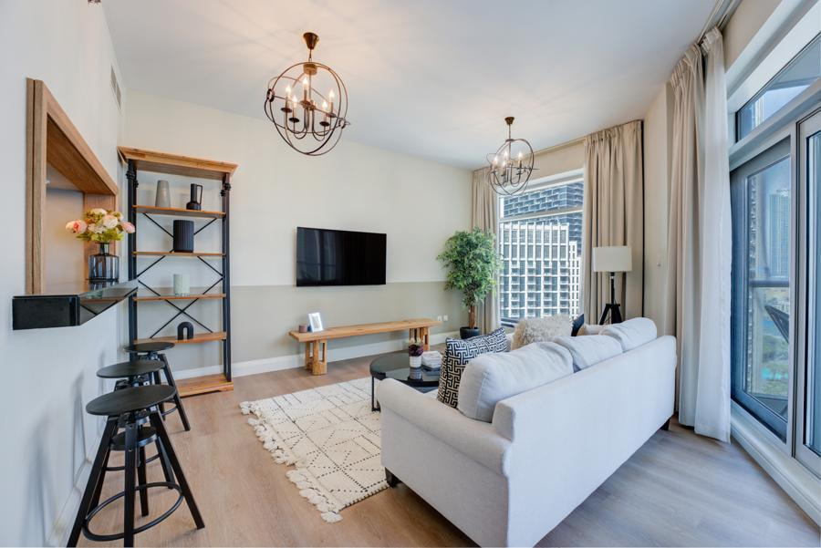 Loft West-Upgraded Modern 2 Bedroom apartment - Image
