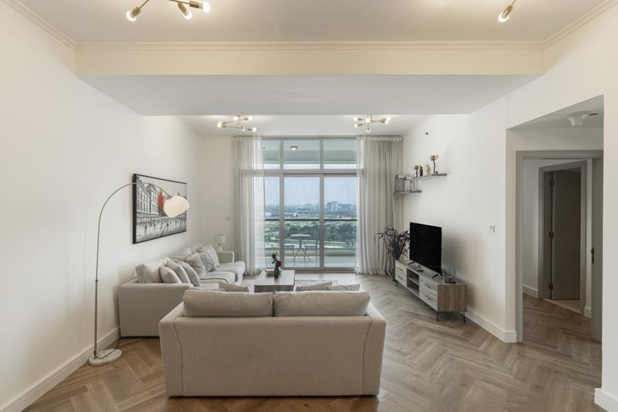 Upgraded 2-Bedroom in DEC Tower 1, Dubai Marina - Image