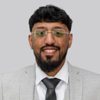 Nazir Akbar